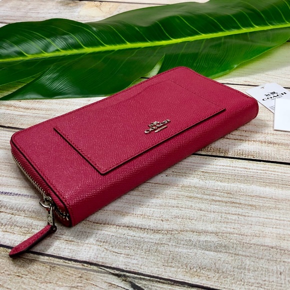 COACH * ACCORDION ZIP WALLET - Picture 7 of 8